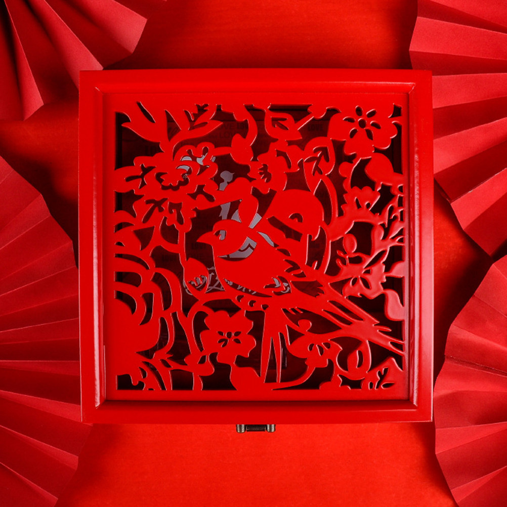 Red Chinese Style Carved Weddi - Wedding Souvenir 评论和价格
